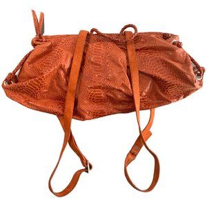 BEAUTIFUL ORANGE BACKPACK. STUNNING COLOR!!